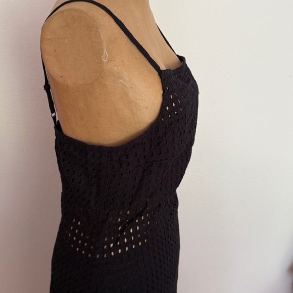 Walter Baker sz 8 Elegant perforated Black 100% cotton Dress lined great cond - Picture 5 of 11